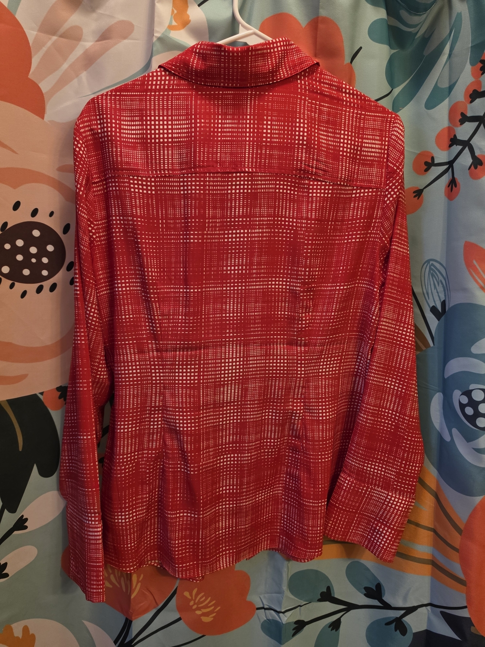 Express Red Patterned Collared Blouse - Picture 2 of 3